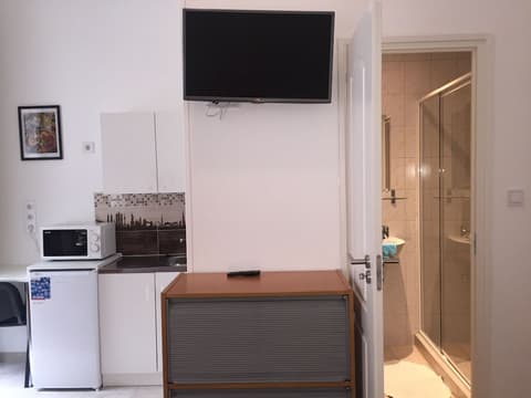 Omega Guesthouse Budapest, Room