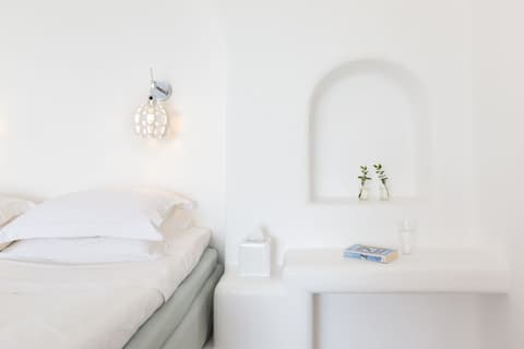 Calme Boutique Hotel Paros- Adults Only, Room