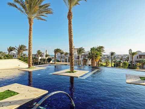 Ancient Sands Golf Resort and Residences, Outdoor pool