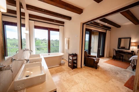 Kapama River Lodge, Bathroom
