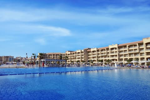 Pickalbatros White Beach Resort - Hurghada, Pool