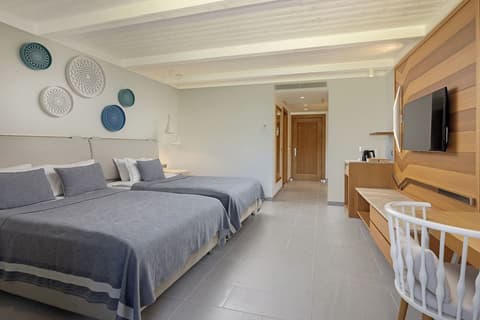 Titanic Luxury Collection Bodrum, Room