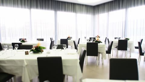 Sicilia Hotel Spa, Restaurant