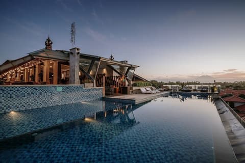 ARTOTEL Sanur Bali, Rooftop pool
