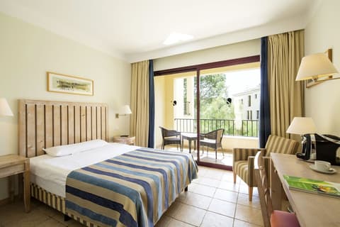 ROBINSON CALA SERENA, Room