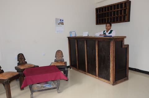 Zan-Seyoum Hotel, Reception