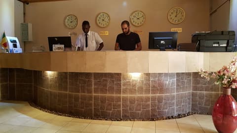 Hotel La Coccinelle, Reception