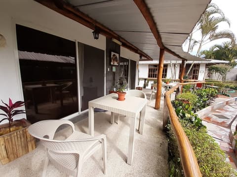 Suymar Ecolodge Galapagos, Terrace/patio