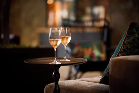 Archer Hotel Napa, Lobby