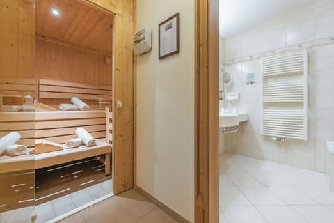 KERSCHDORFER - wohlfühlhotel garni · adults only, Room
