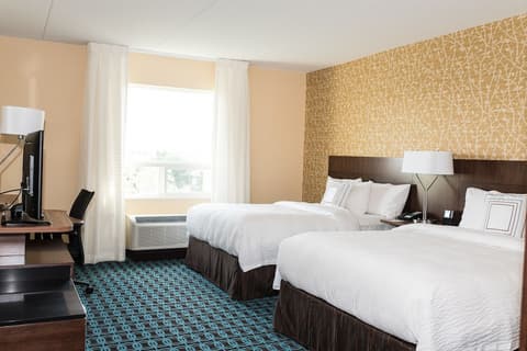 Fairfield Inn & Suites by Marriott Edmonton North, Room