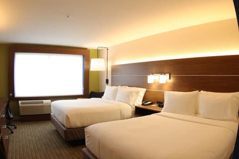 Holiday Inn Express & Suites Detroit Northwest - Livonia by IHG, Room