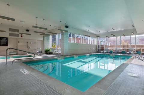 Homewood Suites by Hilton Calgary Downtown, Pool