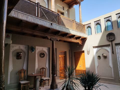 Ziyobaxsh Hotel, View from room