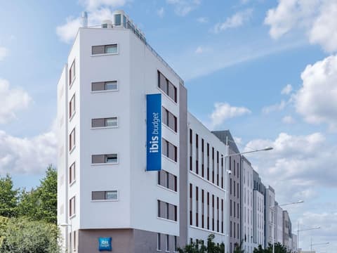 ibis budget Nanterre La Défense, Exterior