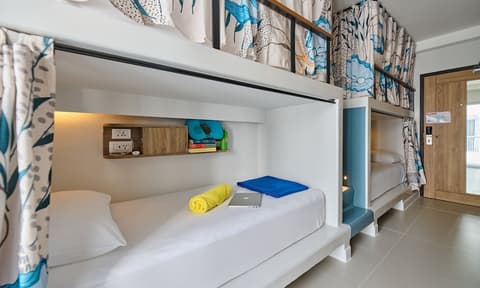 Lub d Phuket Patong, Room