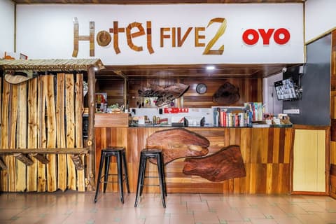 Hotel O Five 2, Reception