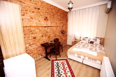 Balat Residence, 