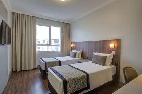 SLAVIERO Blumenau, Room
