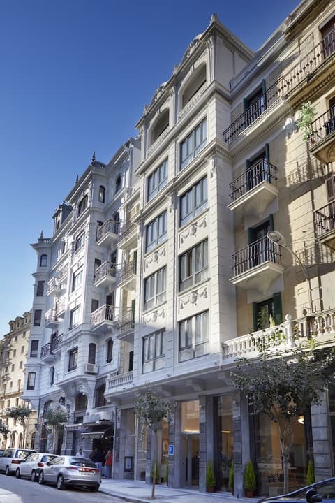 Hotel Arrizul Congress, Front of property