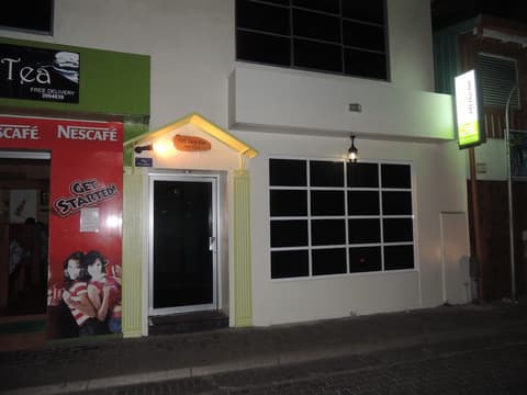 Off Day Inn Hotel, Property grounds