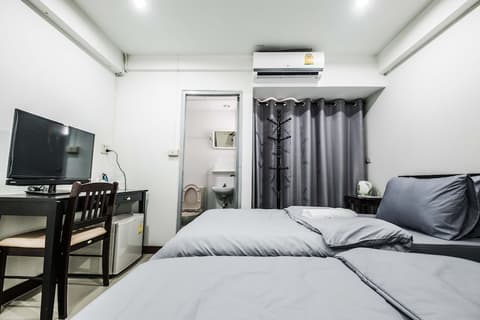 Don Muang Hotel, Room