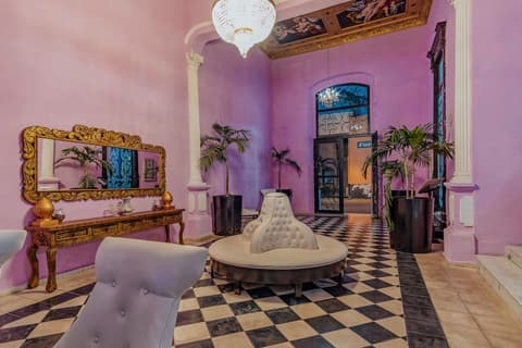 Hotel Lavanda CAS Mérida, Reception