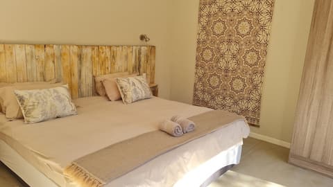 Thornhill Safari Lodge, Room