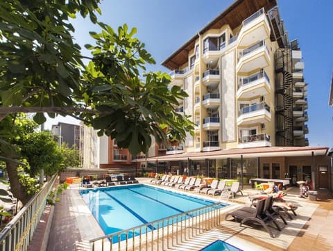 Kleopatra Ada Beach Hotel, Outdoor pool