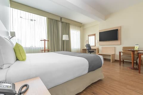 Del Prado Hotel, Room