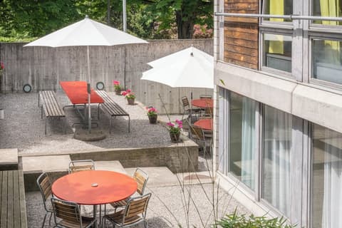 Youth Hostel Luzern, Front of property