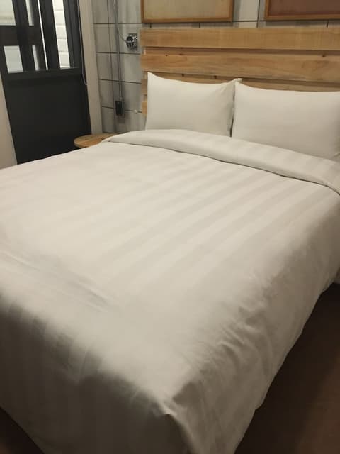 Hotel Papa Whale, Room