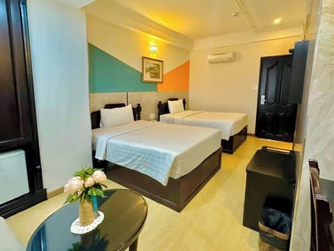 Sunrise Central Hotel, Room