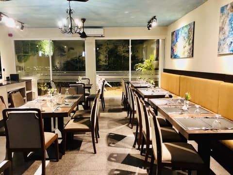 Tropic Inn - Mount Lavinia, Restaurant