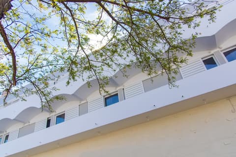 Byzantio City Hotel, Property grounds