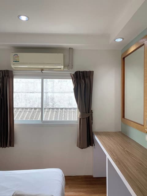 Sleep at Phuket, Room