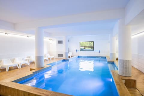 SOWELL Family Valfréjus, Pool