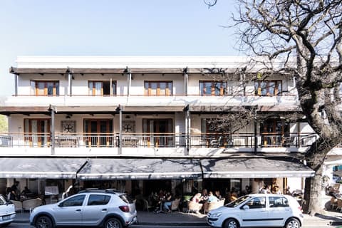 Avemore Jan Cats No 5 - with backup power, Terrace/patio