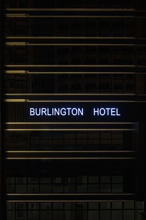 Burlington Hotel, Exterior detail