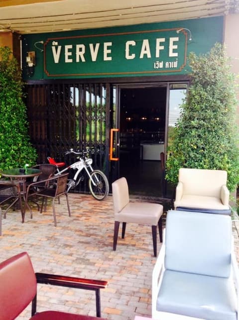 A and S Residence Kanchanaburi, Restaurant