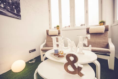 Hostal Lisboa, Porch