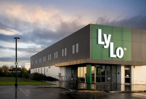 LyLo Christchurch, Exterior