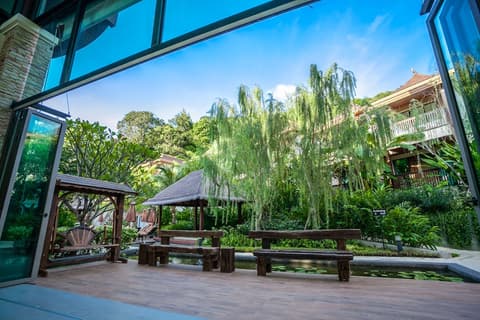 Hula Hula Resort Ao Nang, Lobby sitting area