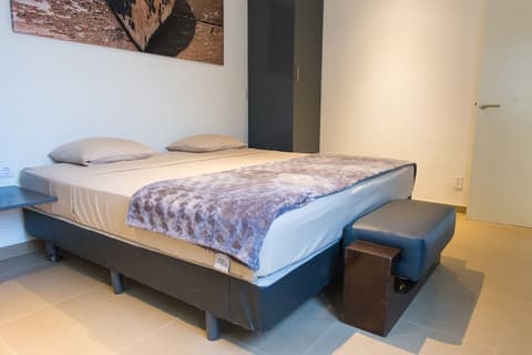 Bubali Luxury Apartments - Adults Only - Wheelchair Friendly, Room