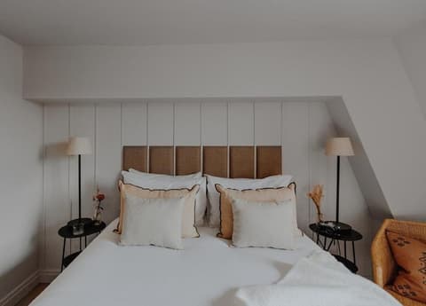 No.15 by GuestHouse, Bath, Room