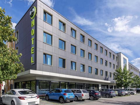 B&B Hotel München-Olympiapark, Exterior