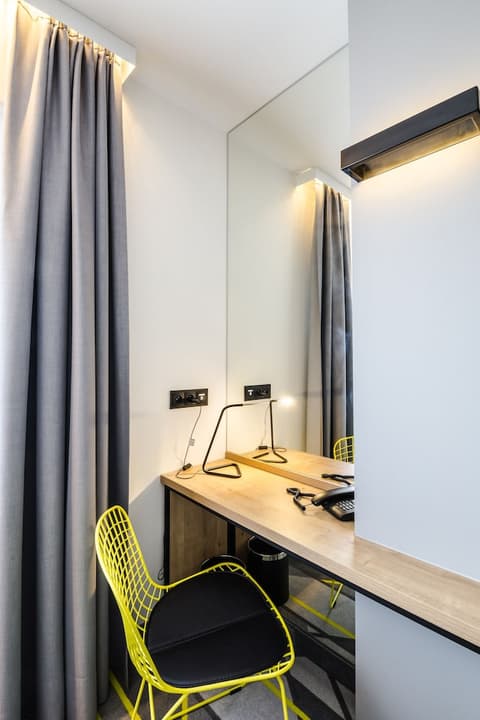 Air Hotel, Room amenity