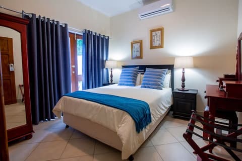 Turtle Bay Lodge, Room