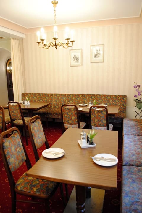 Hotel & Café Göller, Breakfast area