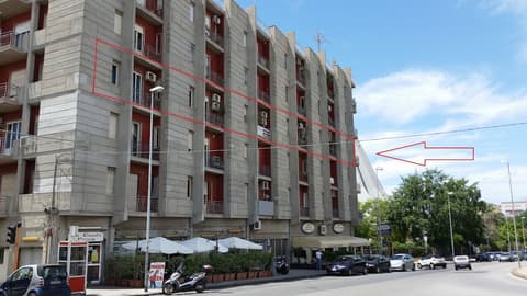 La Maison des Rêves, Front of property